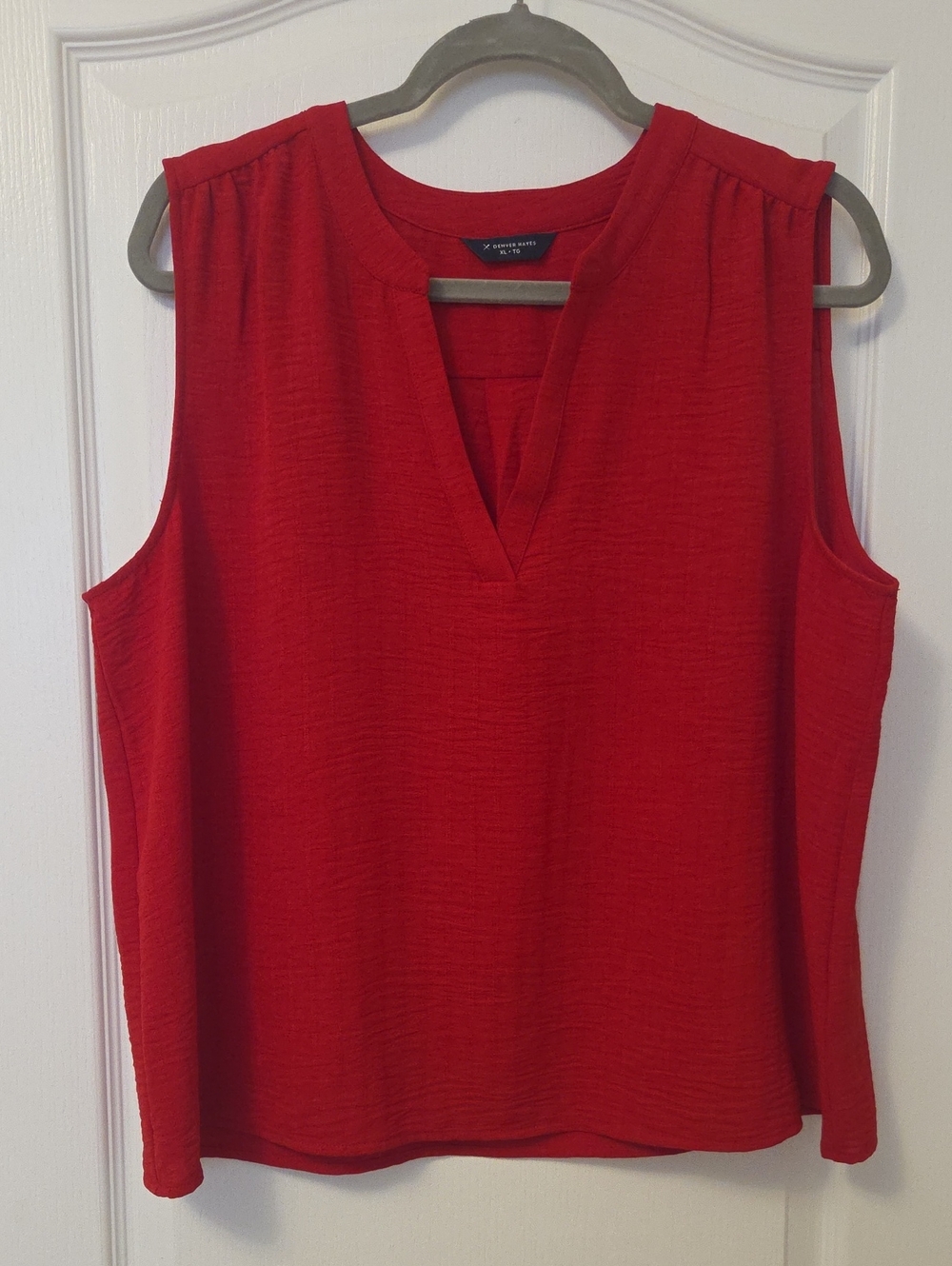 Red Sleeveless Split V-Neck Tank